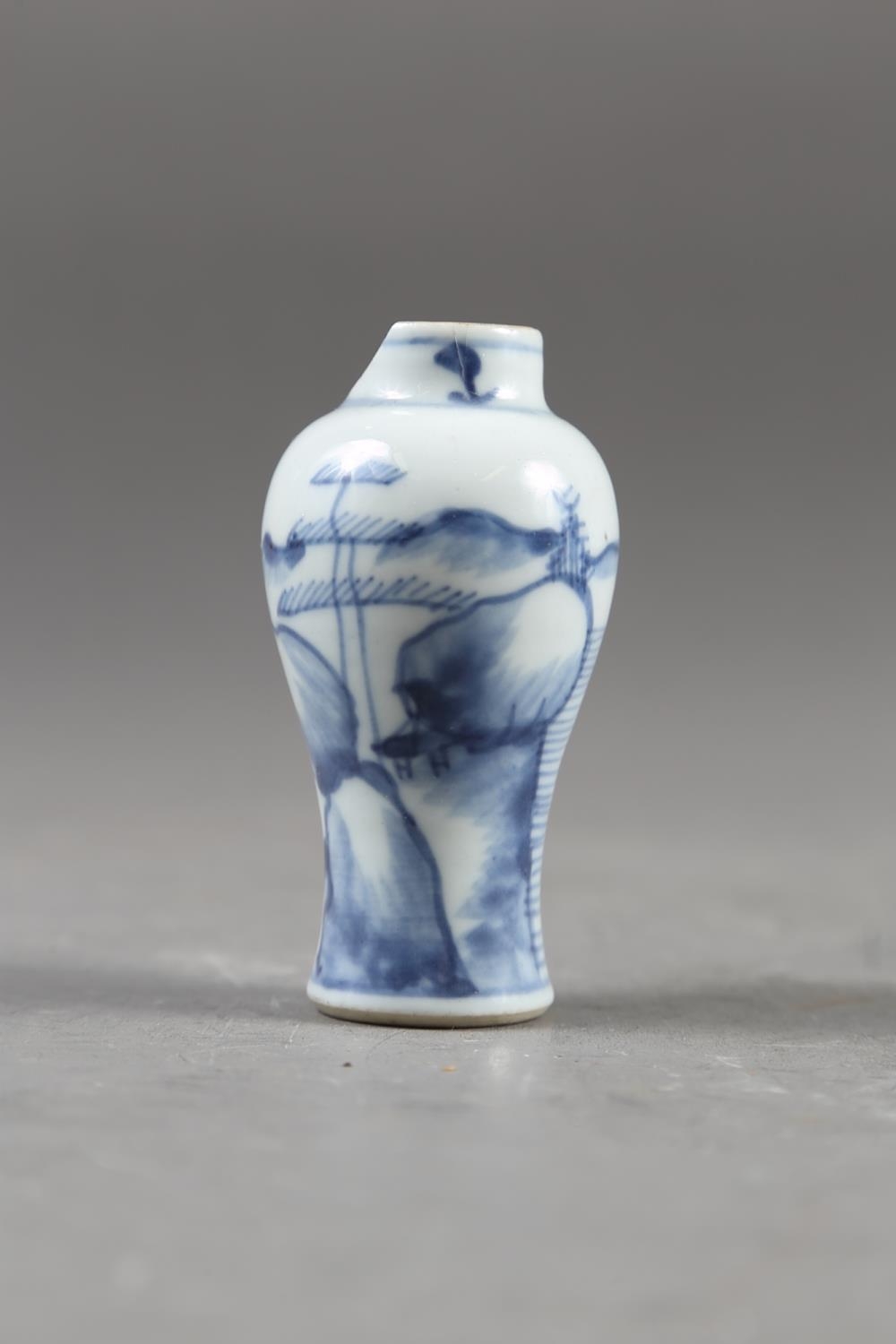 A Chinese blue, white and iron oxide glazed cylindrical miniature vase with warriors in a - Image 2 of 13