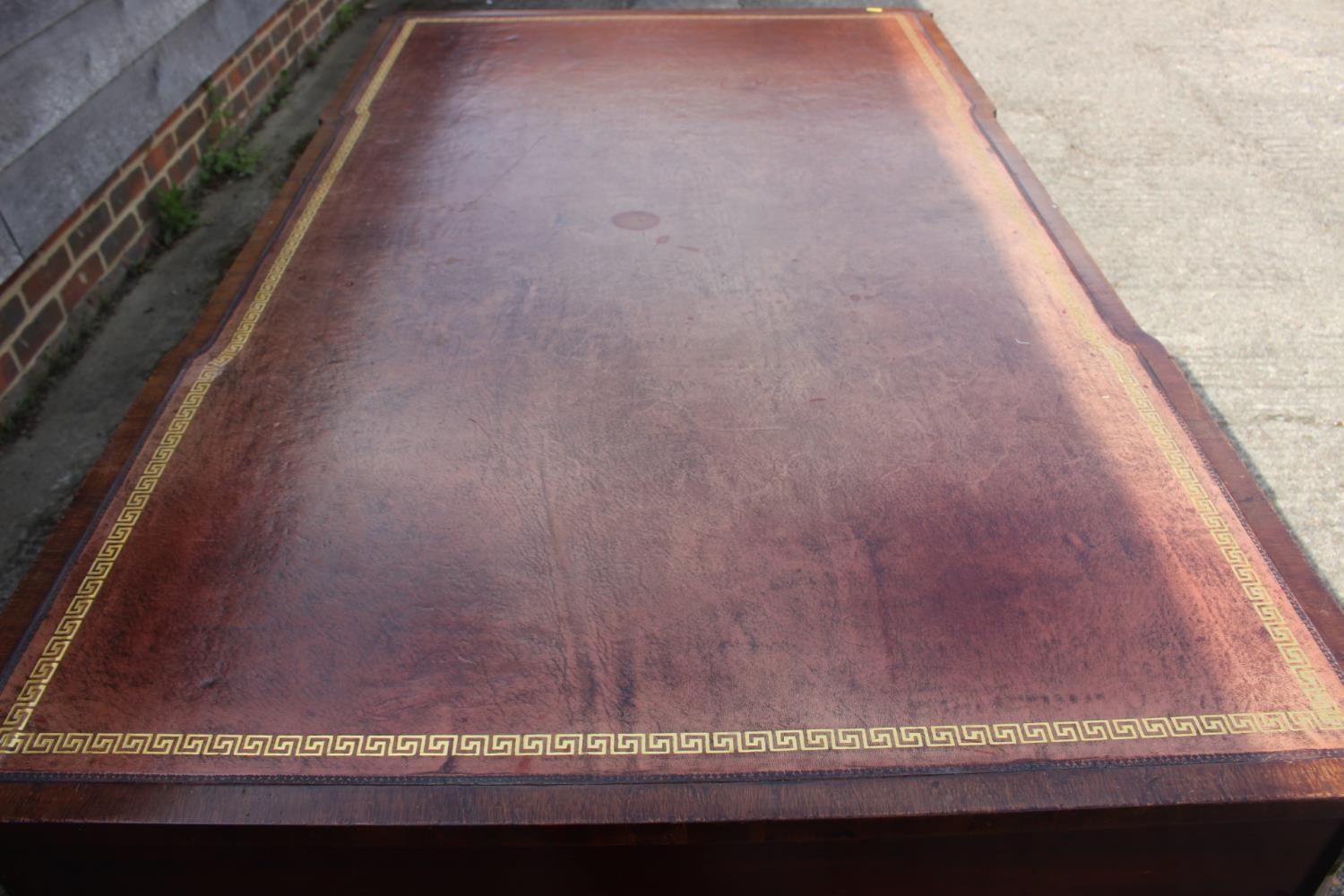 A partners early 20th century mahogany double pedestal desk with tooled lined leather top, inverse - Image 9 of 16