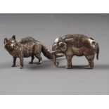 A Levi and Salaman novelty silver pin cushion, formed as a standing fox, Birmingham 1907, 2 1/2"