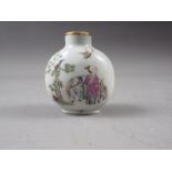 A Chinese porcelain snuff bottle with figure decoration, seal mark to base, 2 1/2" high