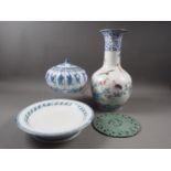 A crane decorated bottle vase, 16" high, a blue and white gourd jar and cover, a tazza and a "