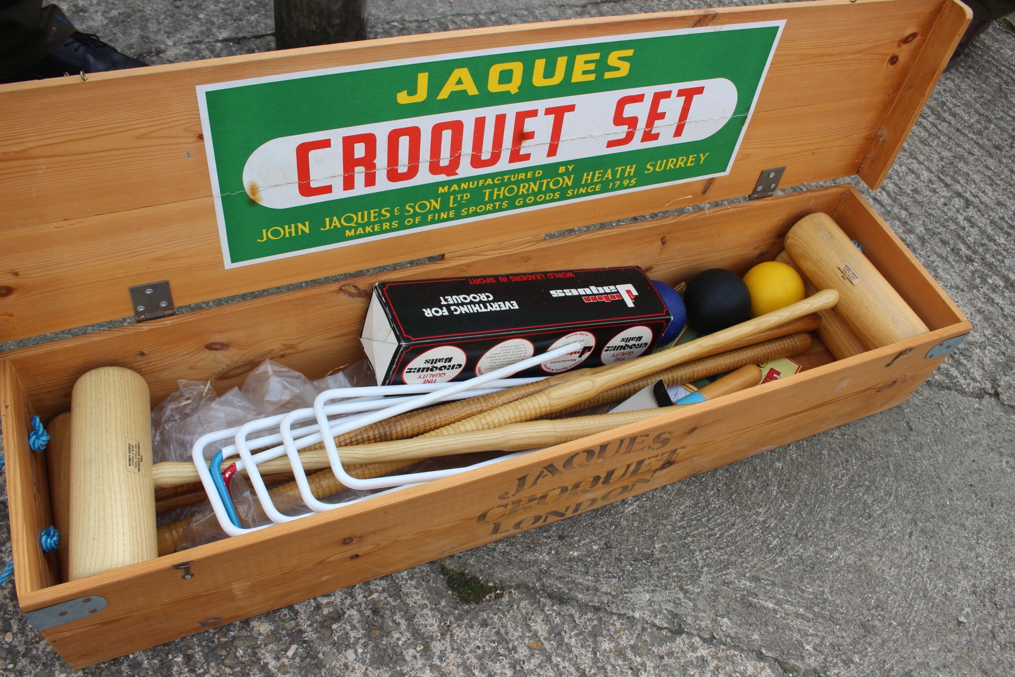 A Jaques croquet set, in case - Bild 2 aus 3