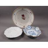 A late 18th century Vienna dish with floral spray decoration, 12 1/2" dia, a blue and white