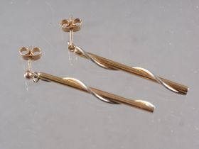 A pair of 9ct two-colour gold drop earrings, 3.6g