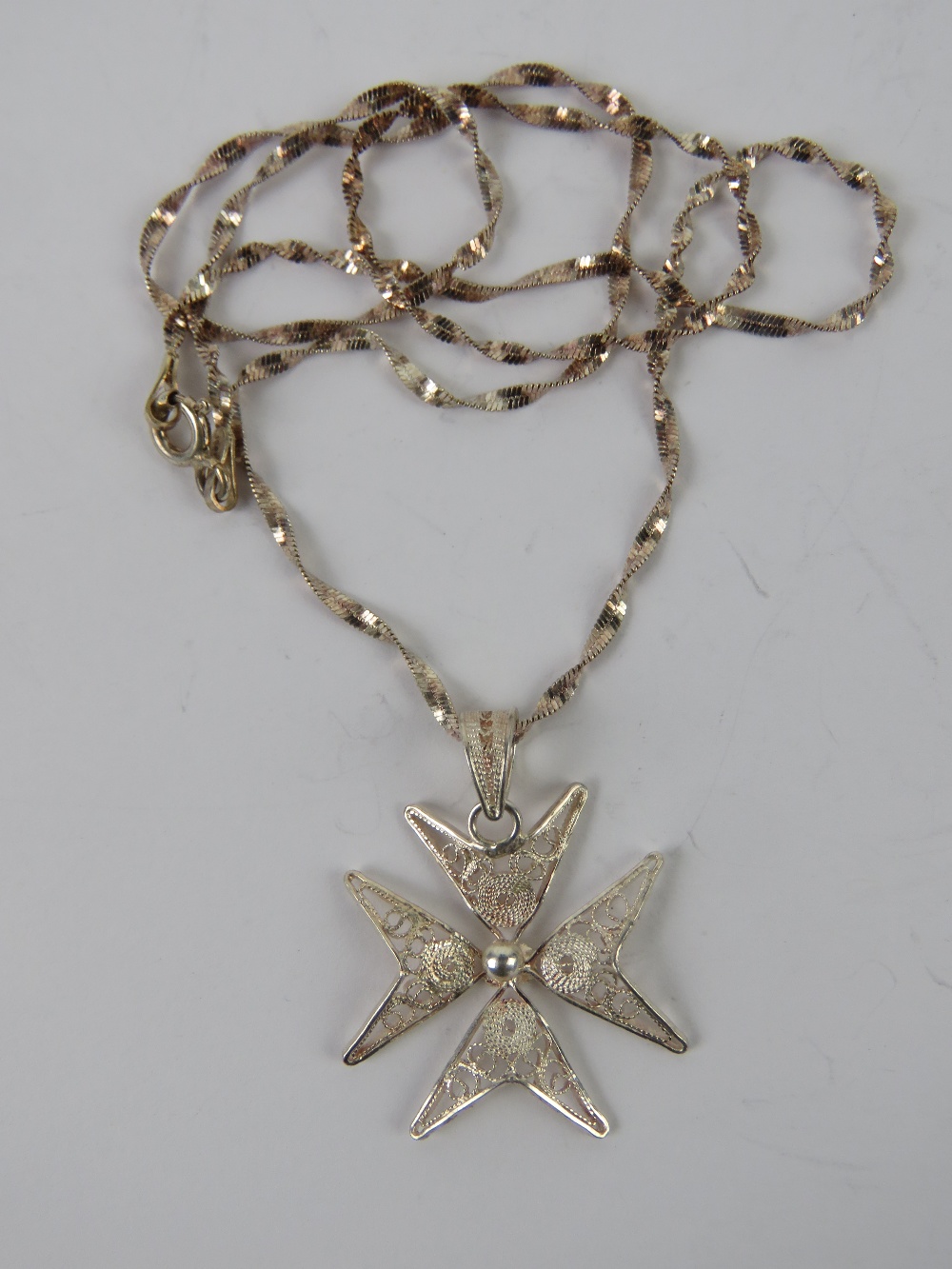 A silver filigree Maltese Cross pendant, 2. - Image 2 of 3