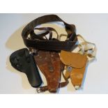 A US snub nose revolver shoulder holster