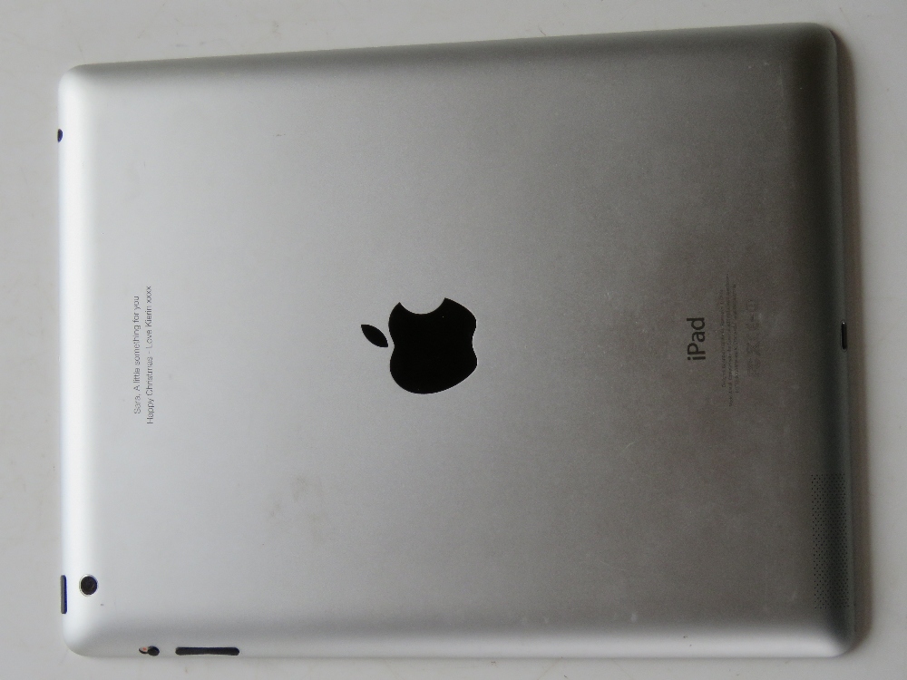 An Apple iPad A1458 white, 9.7" screen. - Image 2 of 3