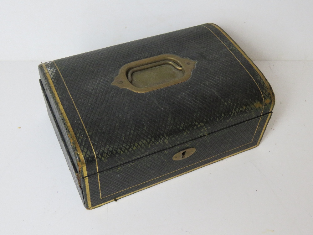 A delightful vintage green leather covered jewellery box having gilt decoration,