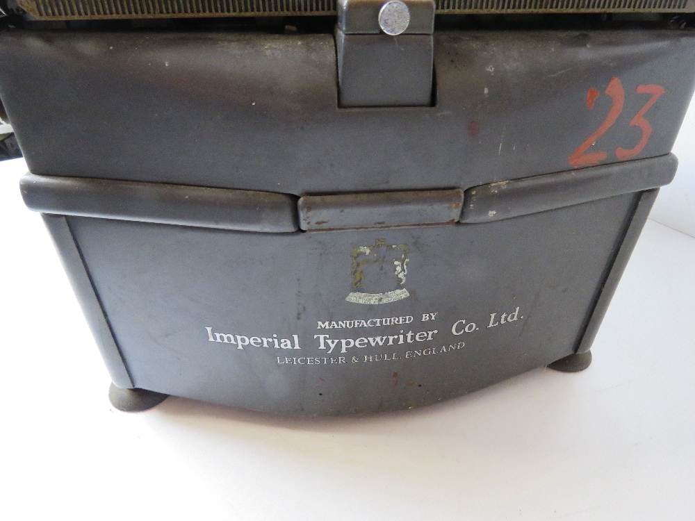 An Imperial Typewriter Company Ltd 66 vintage typewriter. - Image 2 of 2