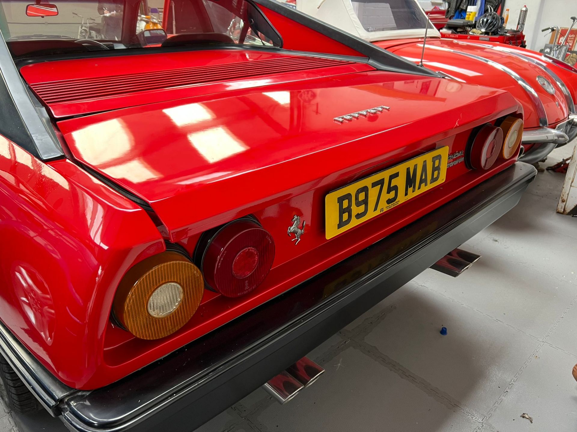 Ferrari Mondial Quattrovalvole Coupe 1984 - Image 6 of 22