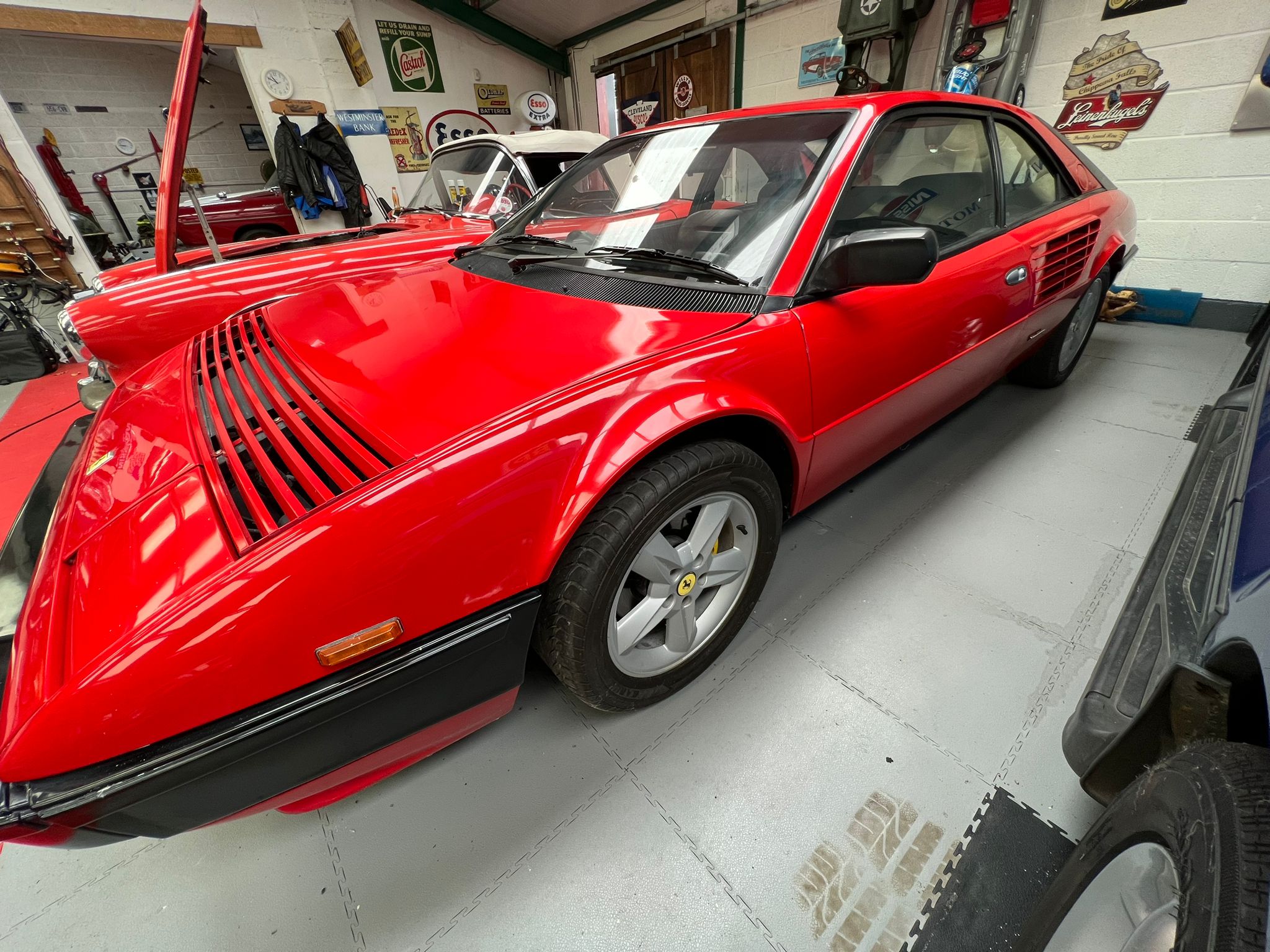 Ferrari Mondial Quattrovalvole Coupe 1984 - Image 10 of 22