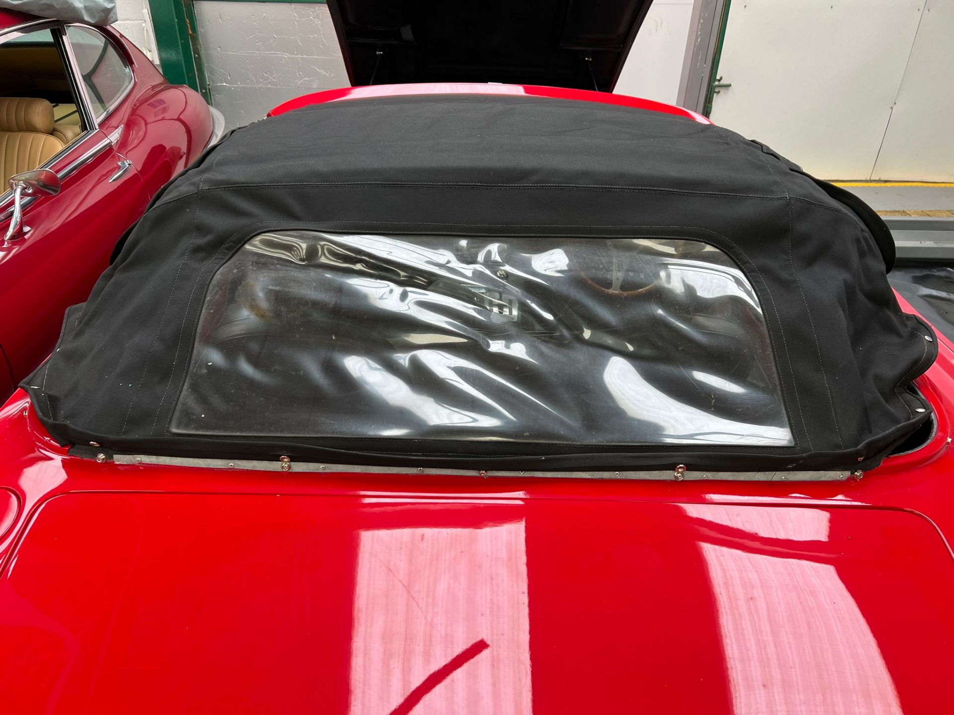 Southern Roadcraft 5.3L Daytona V12 Spyder - Ferrari Recreation - Image 7 of 26