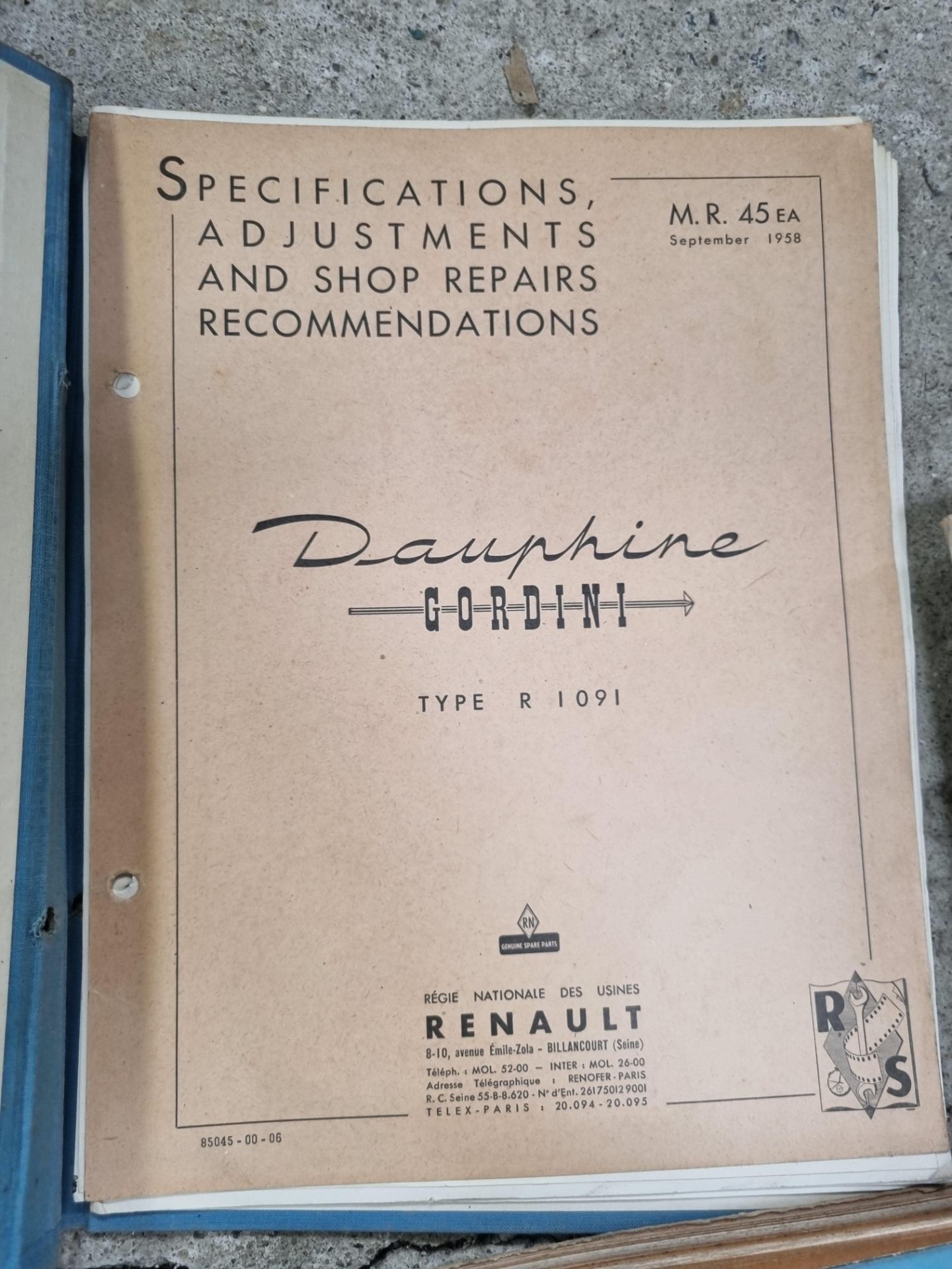 Renault Dauphine 1957 - Image 8 of 20