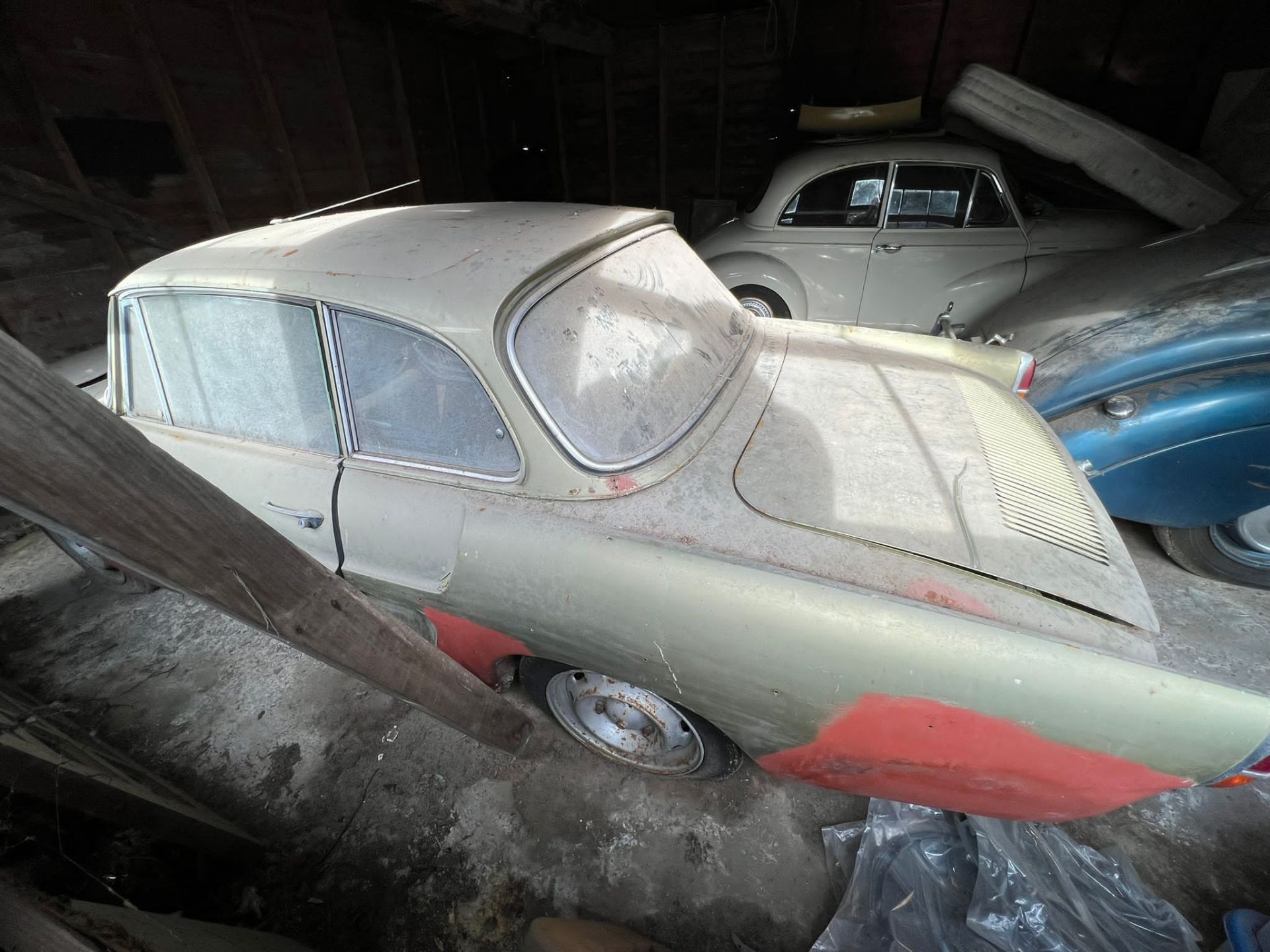 Renault Caravelle 1963 Barn Find - Image 3 of 14