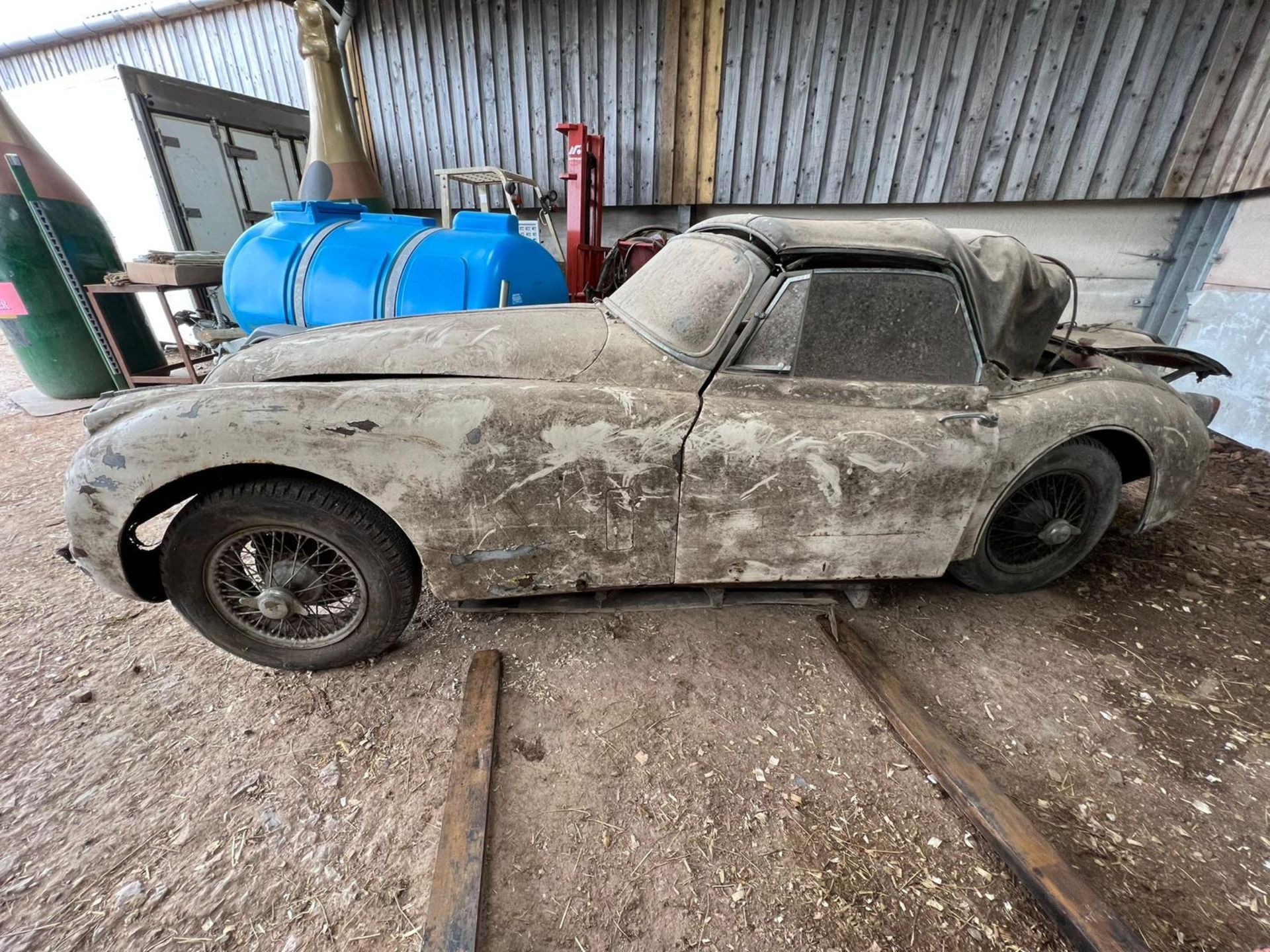 Jaguar XK150 3.4 Drop Head Coupe 1958 Barn Find (matching numbers) - Bild 4 aus 24