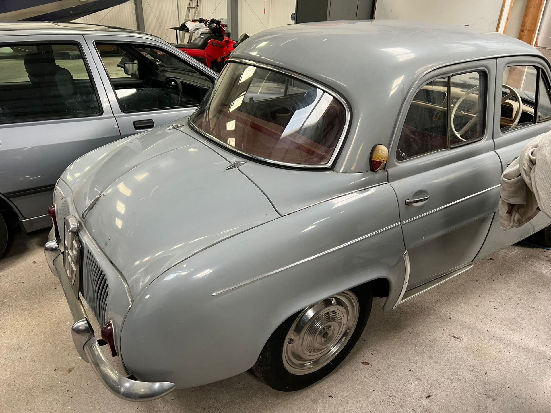 Renault Dauphine 1957 - Bild 5 aus 20