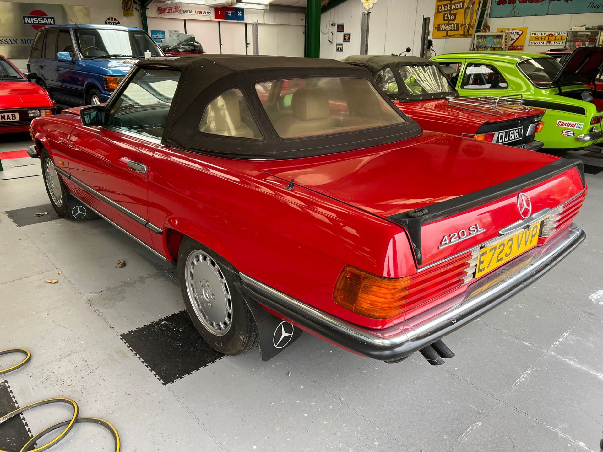 Mercedes Benz 420SL 1988 - Image 15 of 16