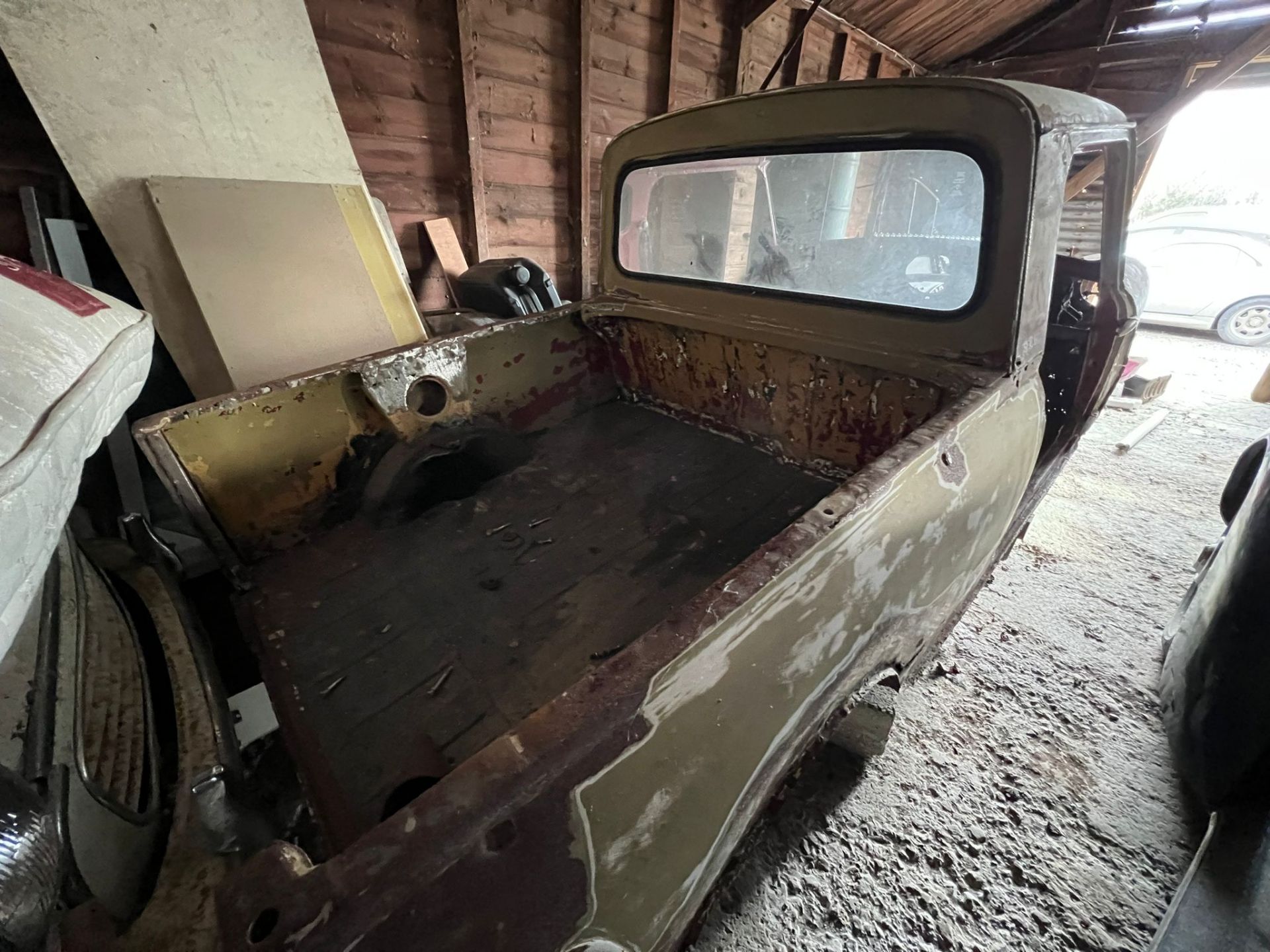 Mini Pickup Barn Find - Bild 8 aus 14