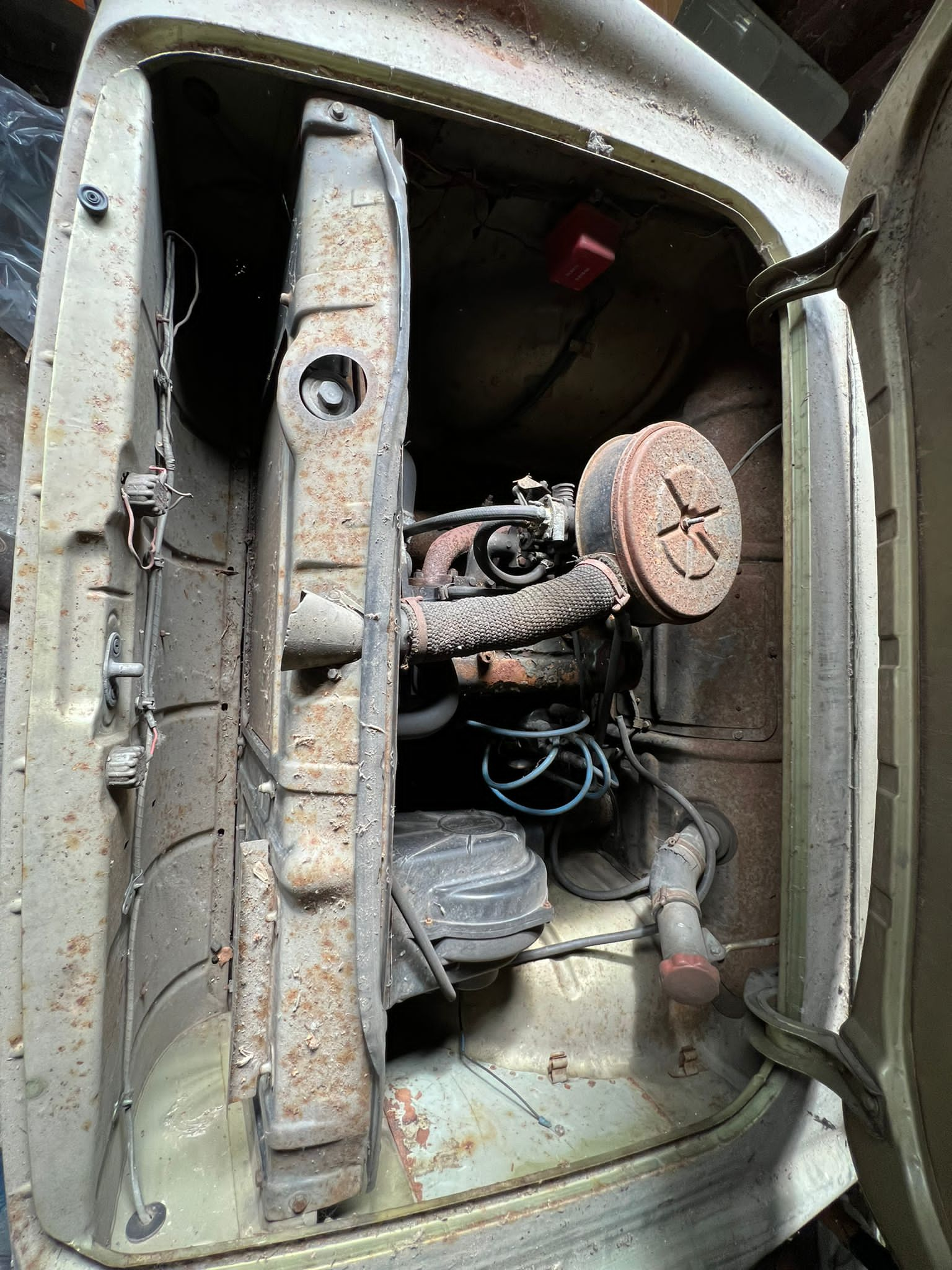 Renault Caravelle 1963 Barn Find - Image 9 of 14