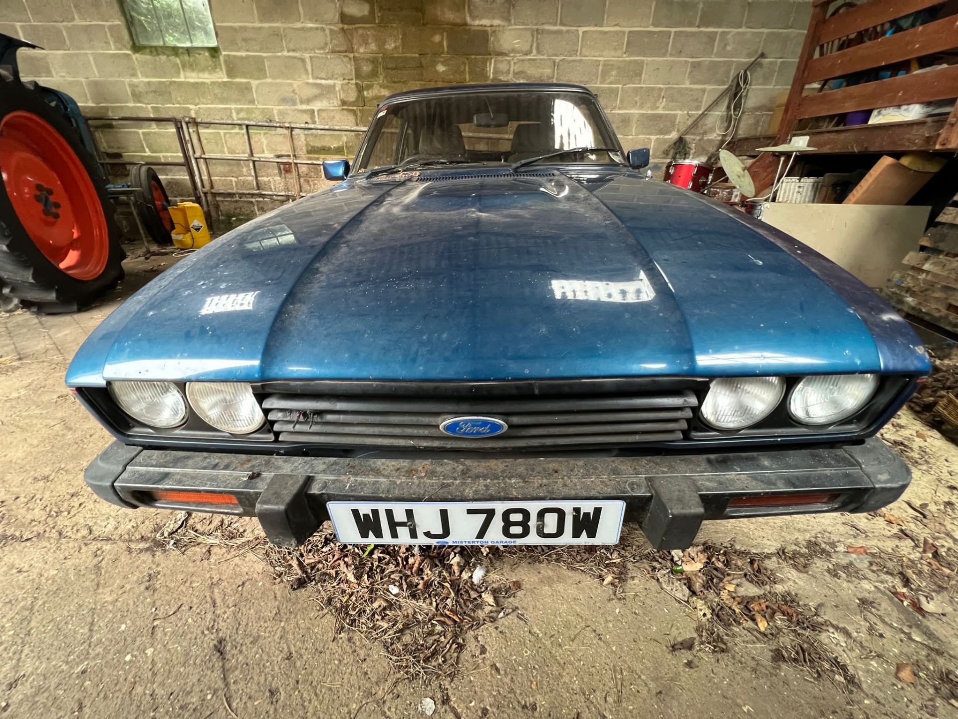 Ford Capri MkIII 2.8 Injection 1981 - Barn Find - Image 33 of 44