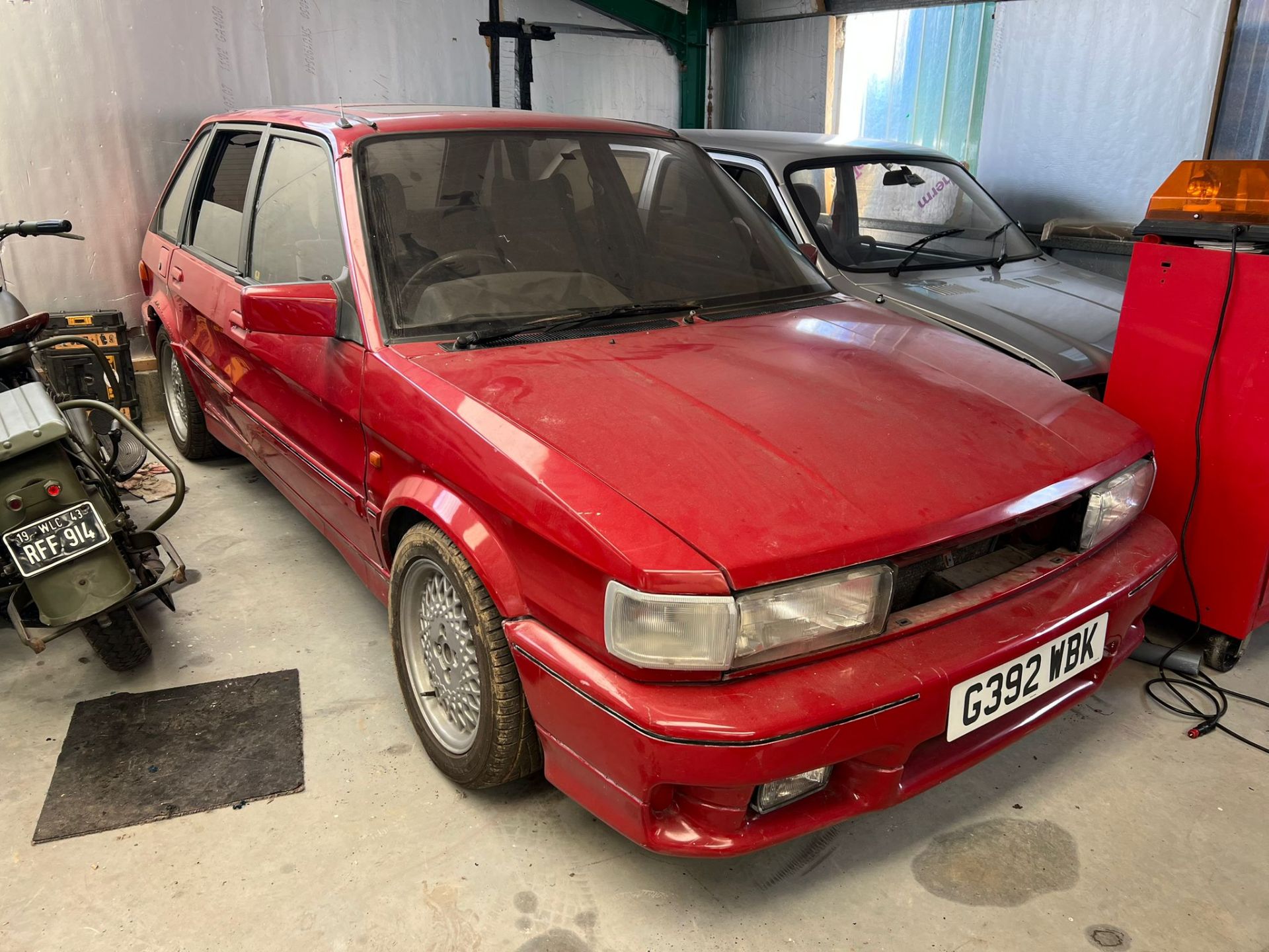 Rover MG Maestro Turbo 1989 and Donor Car