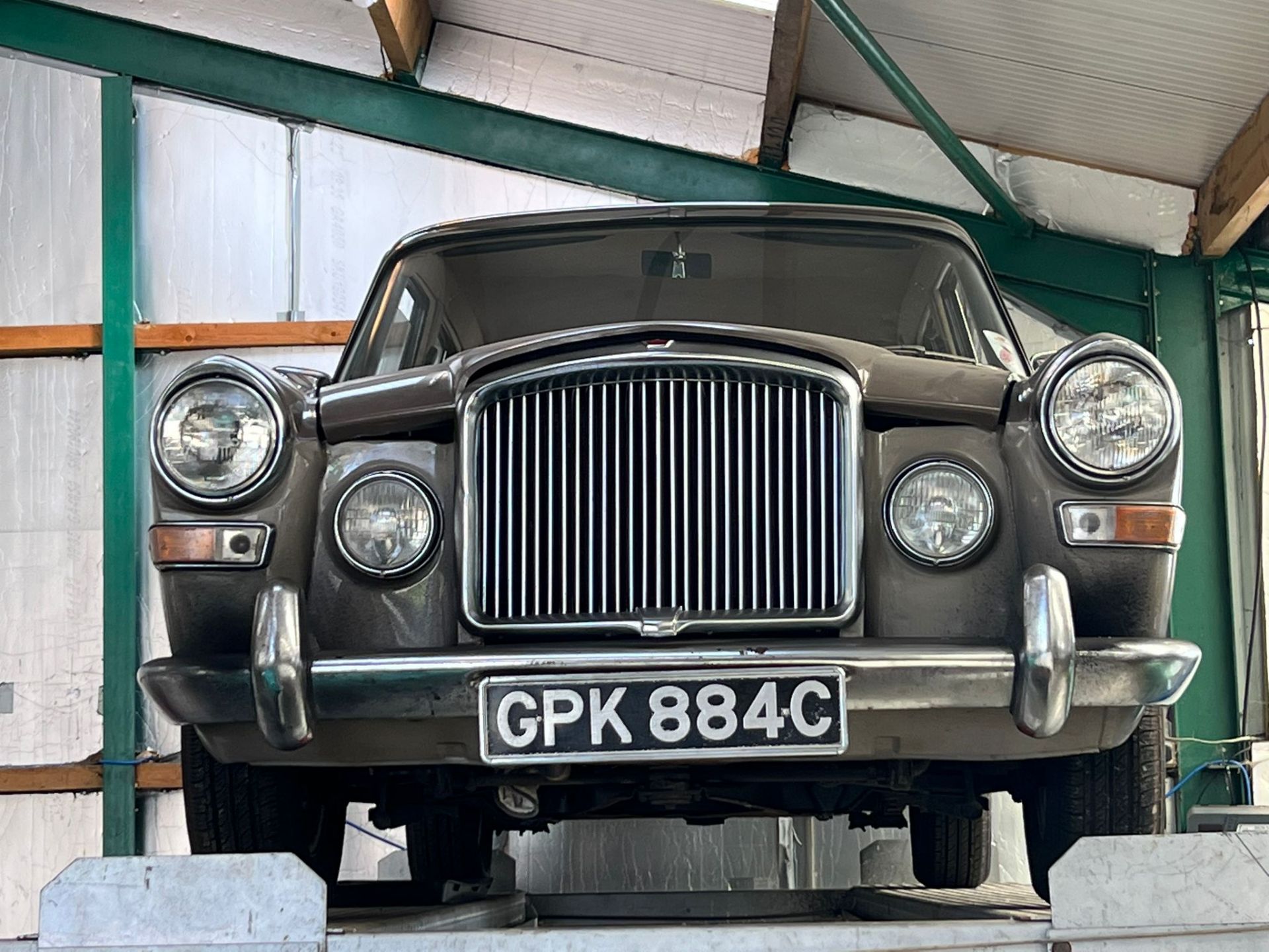 Vanden Plas Princess 1965 - Image 2 of 23