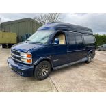 Chevrolet Express 2500 Eight Seat Luxury Bus 2001