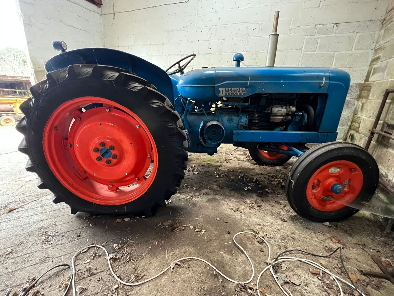 The Somerset Collective Vintage Tractor & Farm Machinery No Reserve Sale - Timed Online Only Auction