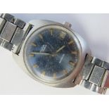 A vintage Avia wrist watch having blue dial and date aperture, 01-9694-0148, glass a/f.