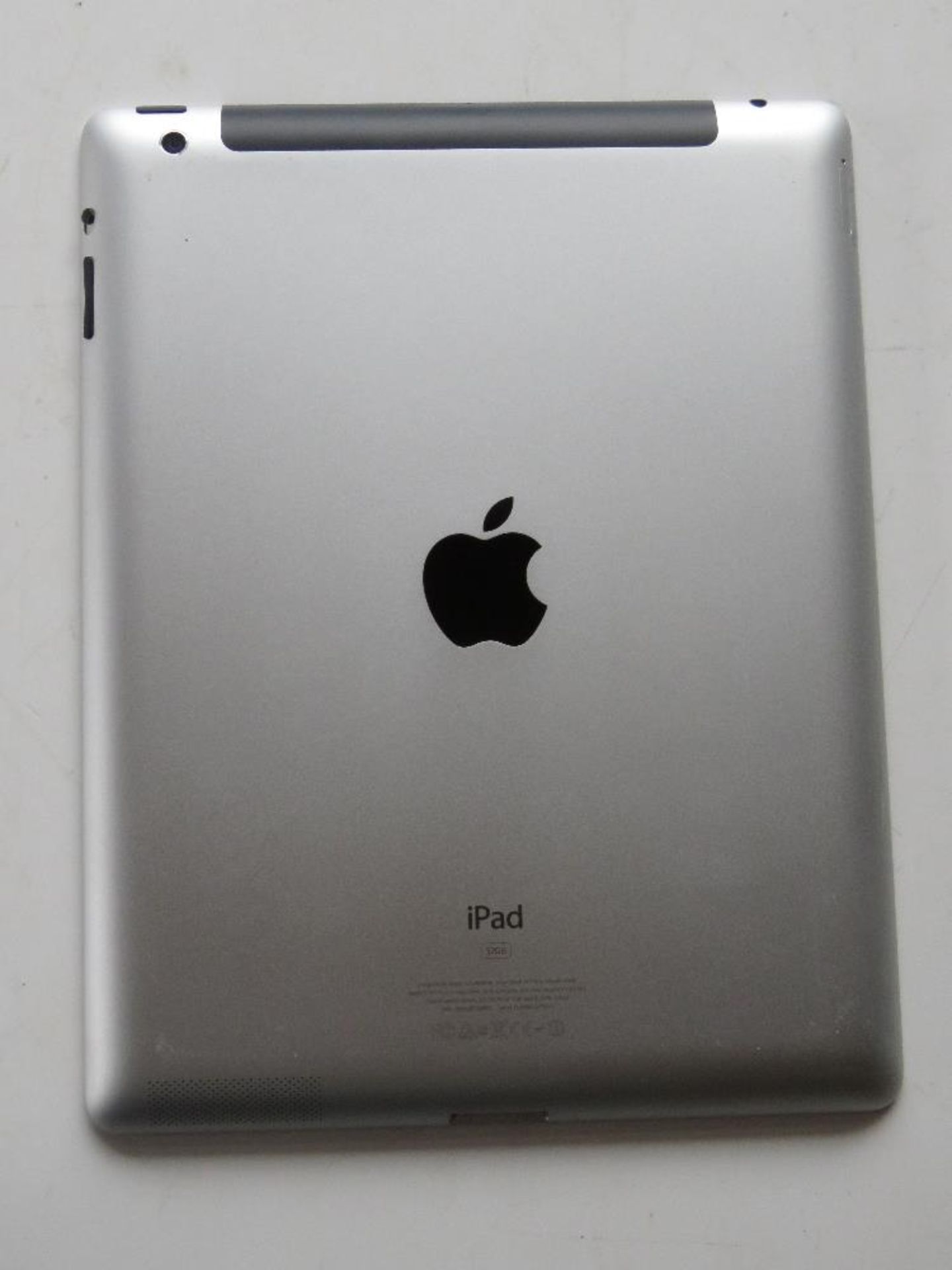 Apple iPad silver 32GB A1395 9. - Image 8 of 8