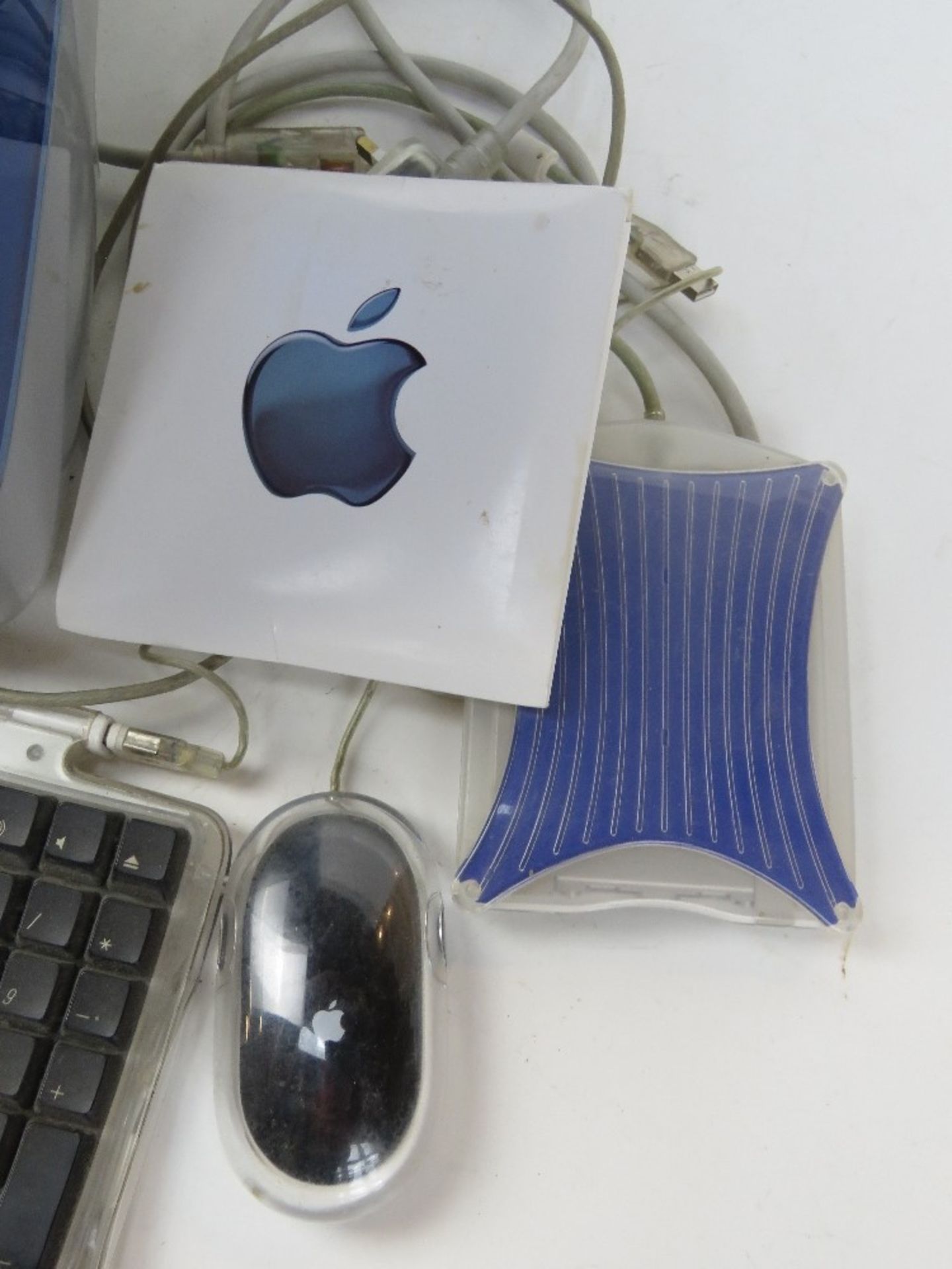 An Apple iMac desktop computer. - Image 2 of 2