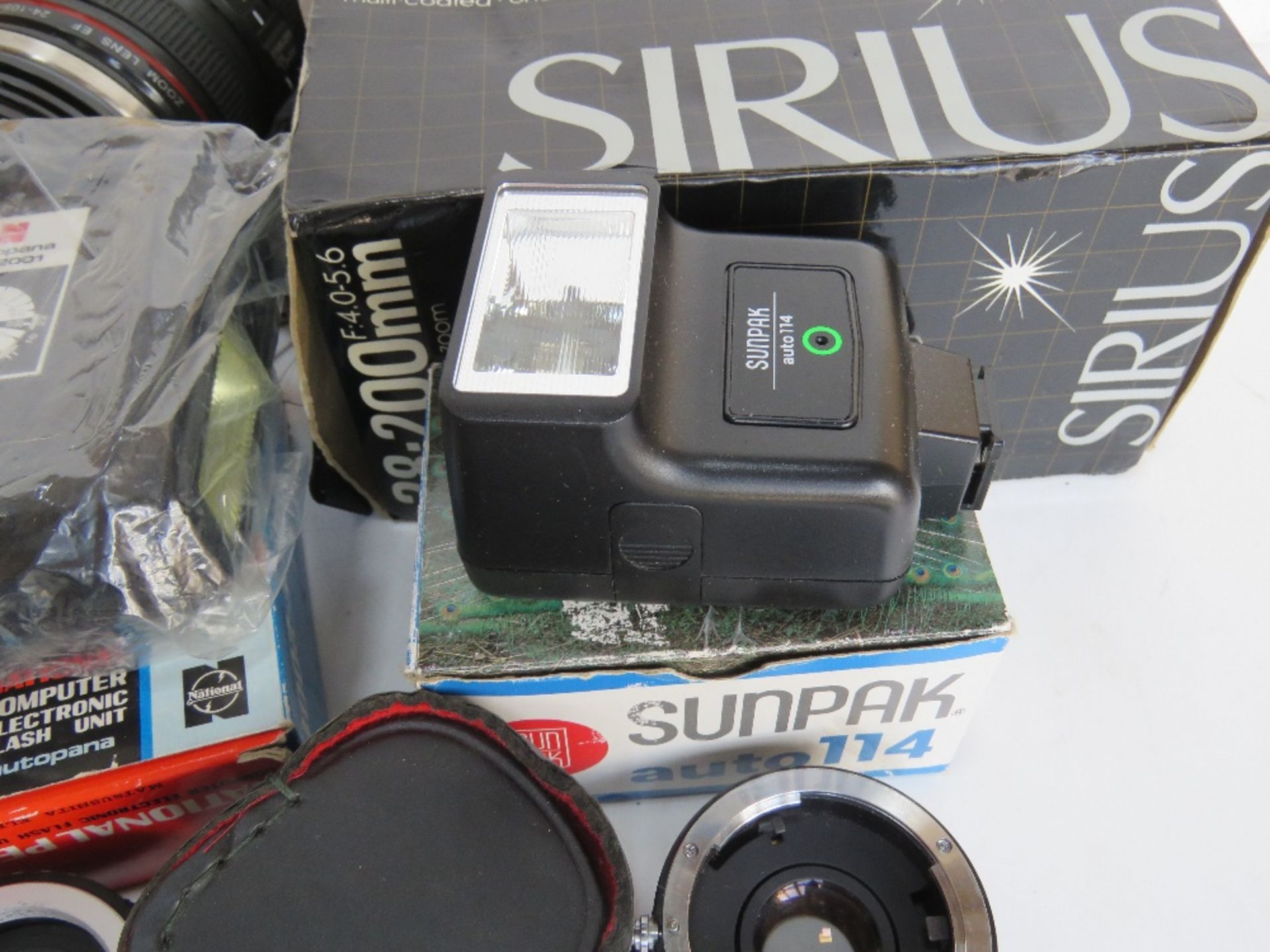 A quantity of camera equipment inc lenses by Sirius, Vivita, Prinzflex, a Sumpak Auto114 flash, etc. - Image 6 of 8