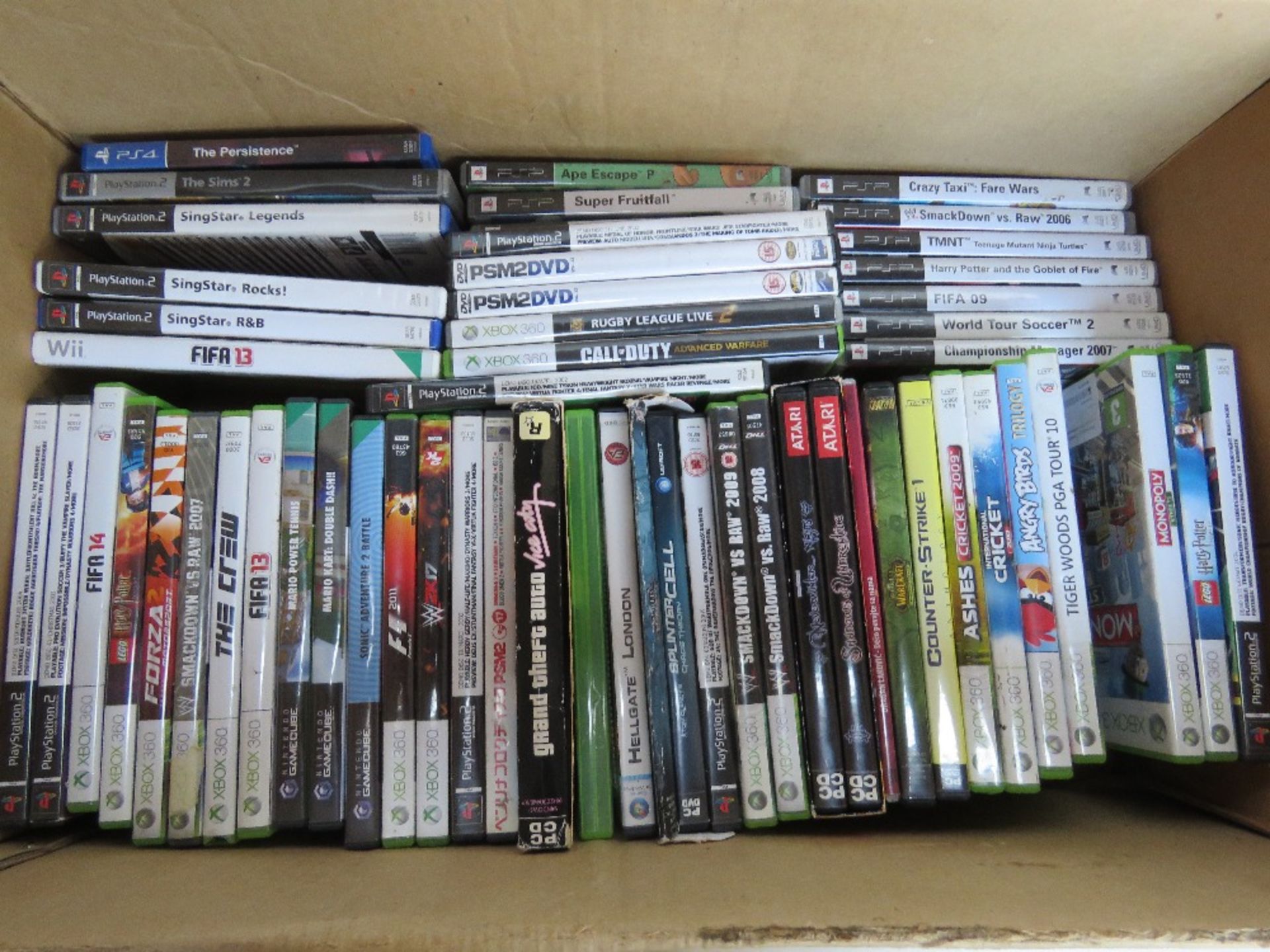 A quantity of video games inc Playstation II, XBox 360, Wii, PS4 and PSP.