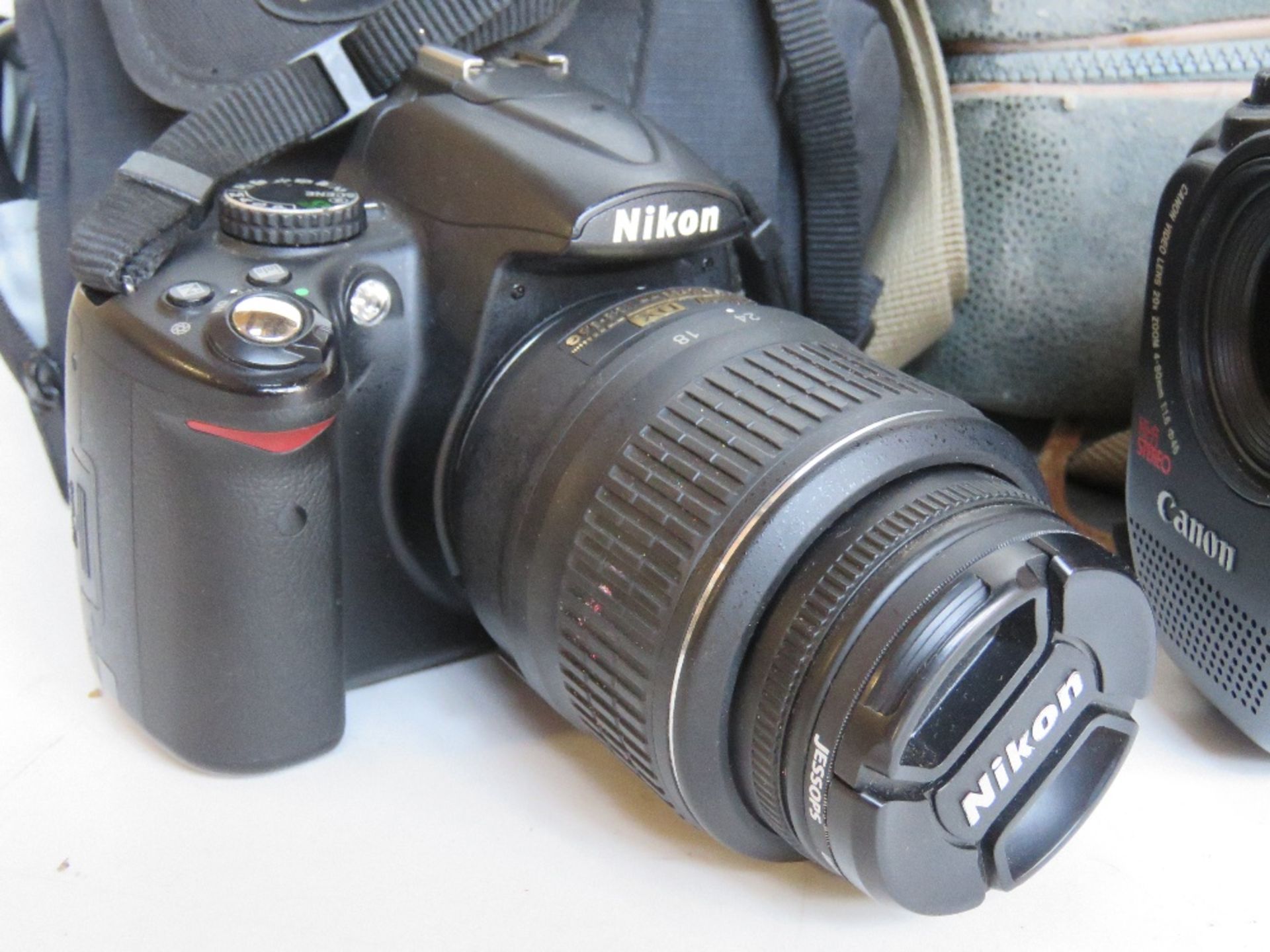 A quantity of cameras and camera equipment inc Canon Camcorder, Nikon, Prinz Flashgun, - Image 2 of 6