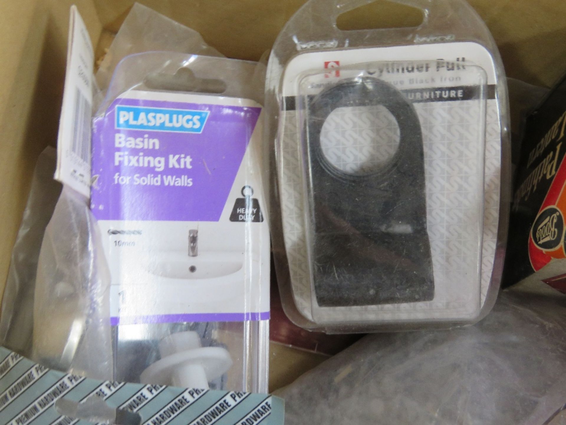 A quantity of assorted hardware inc basin fixing kit, catches, nails, cylinder pull, light switch, - Image 4 of 7