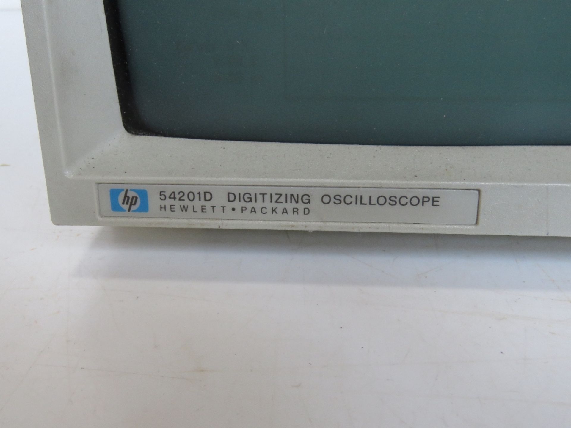 A HP 54201D Digitizing Oscilloscope. - Image 2 of 2