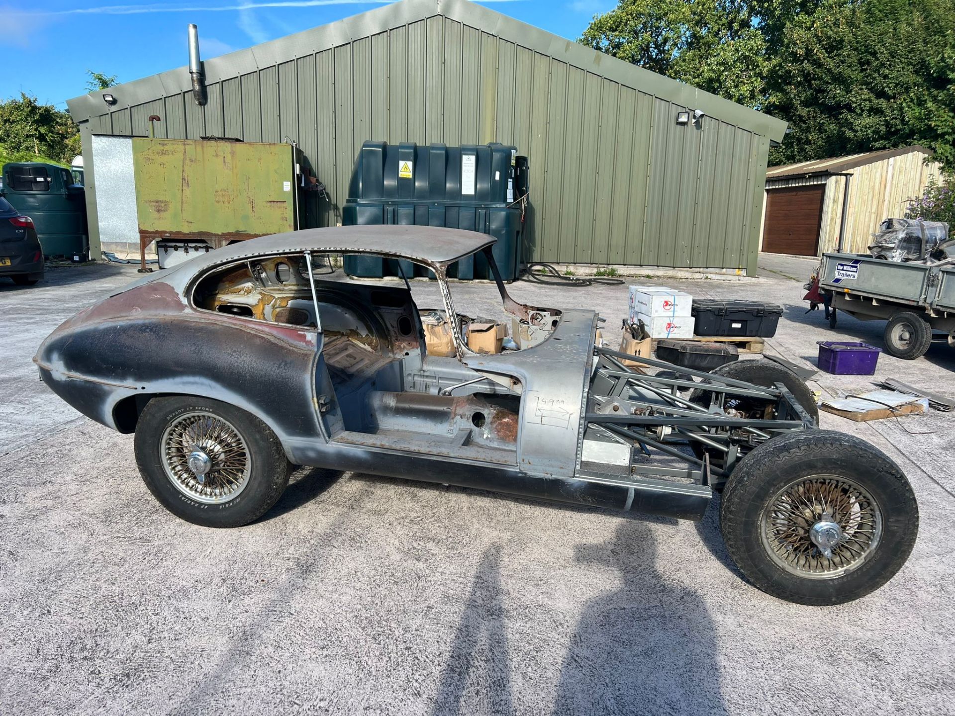 Jaguar E-type Coupé rolling chassis & body. Believed 1967. Right hand drive. - Image 3 of 40