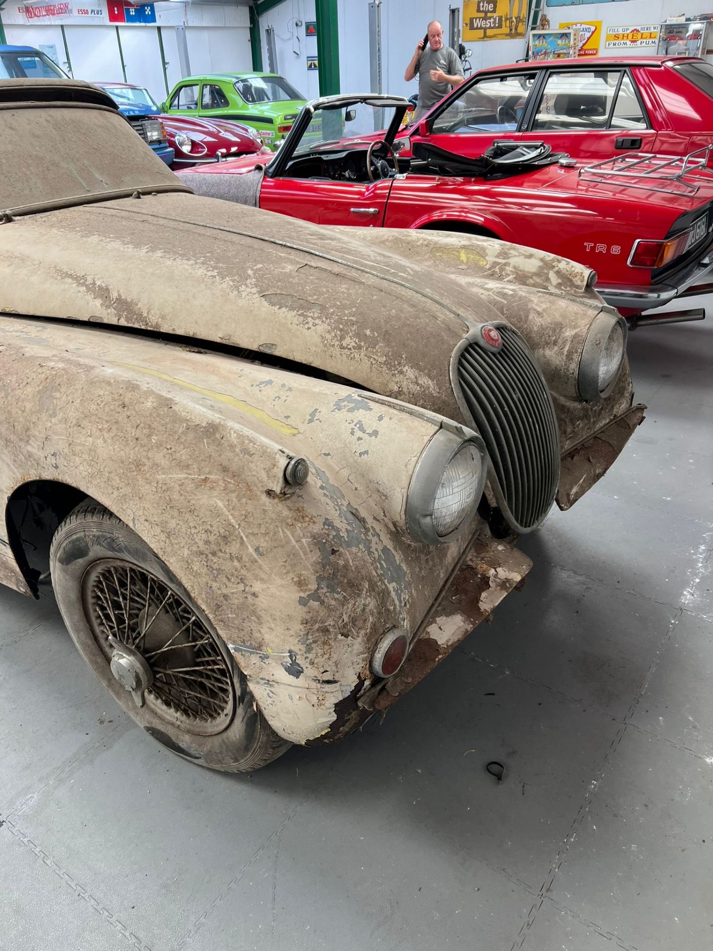 Jaguar XK150 3.4 Drop Head Coupe 1958 Barn Find. Matching numbers. - Image 5 of 14