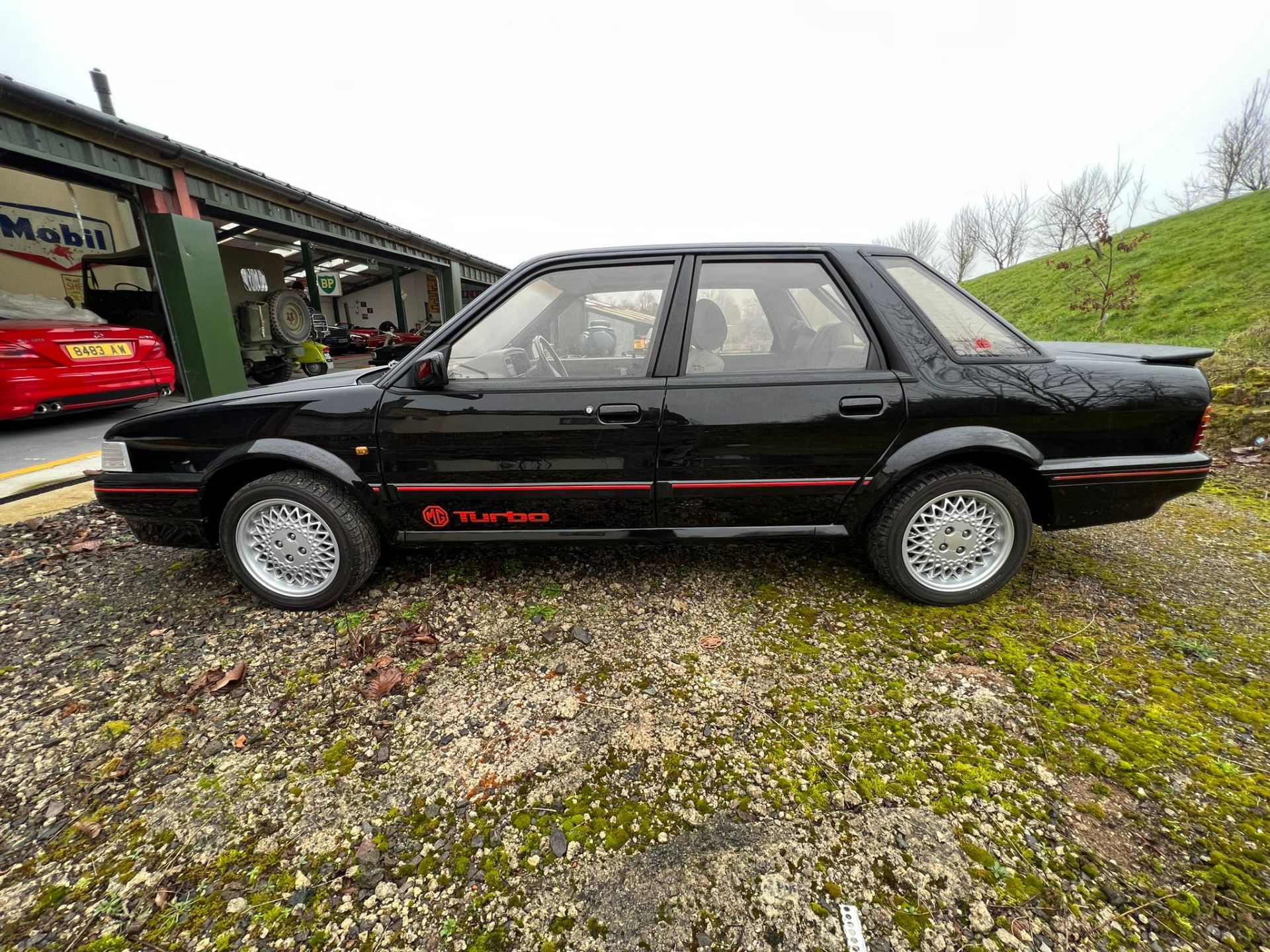 MG Bundle; MG Montego Turbo 1988, Rover MG Maestro Turbo 1990, and an MG Turbo engine and gearbox. - Image 4 of 30