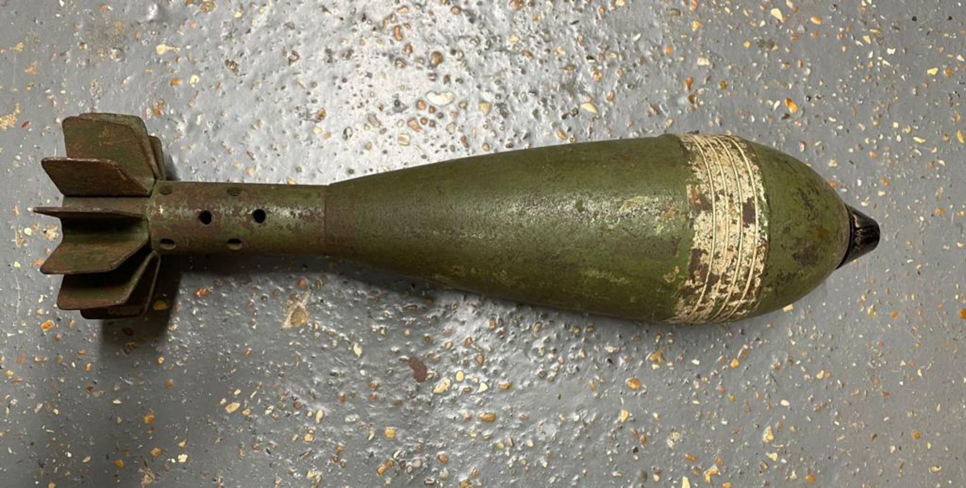 An inert WWII German 80mm Granatenwerfer 34 mortar shell. This lot will be available to collect in - Image 4 of 4