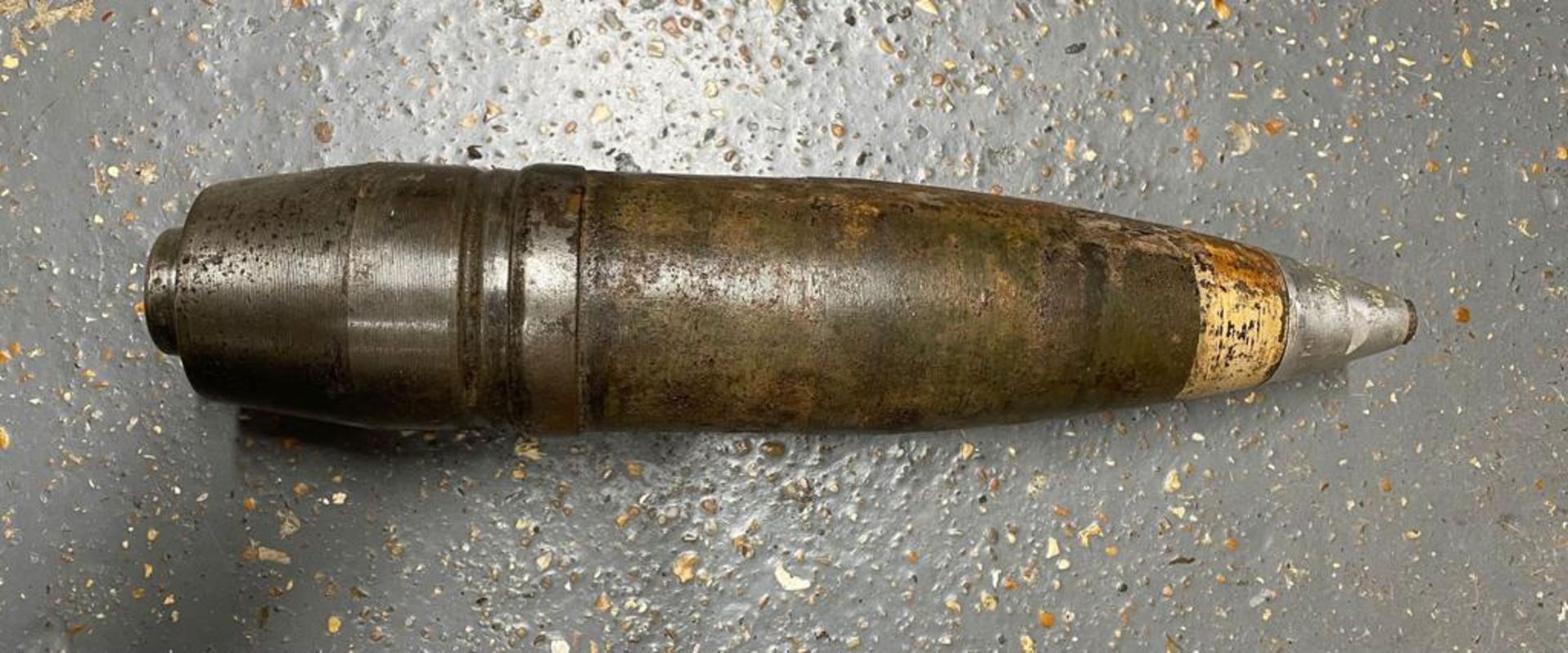 An inert WWII German 76.2 PAK 36R HE-T projectile. This lot will be available to collect in person - Image 2 of 4