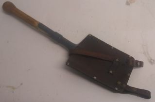 A WWI Swiss entrenching shovel with leat