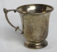 A hallmarked silver Christening cup approx 8cm high, 94.6g / 3ozt. HM for Birmingham 1968.