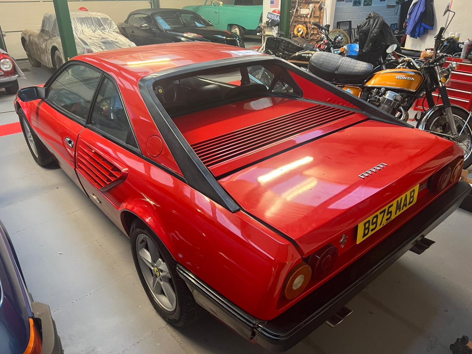 Ferrari Mondial Quattrovalvole Coupe 1984 - Image 2 of 29