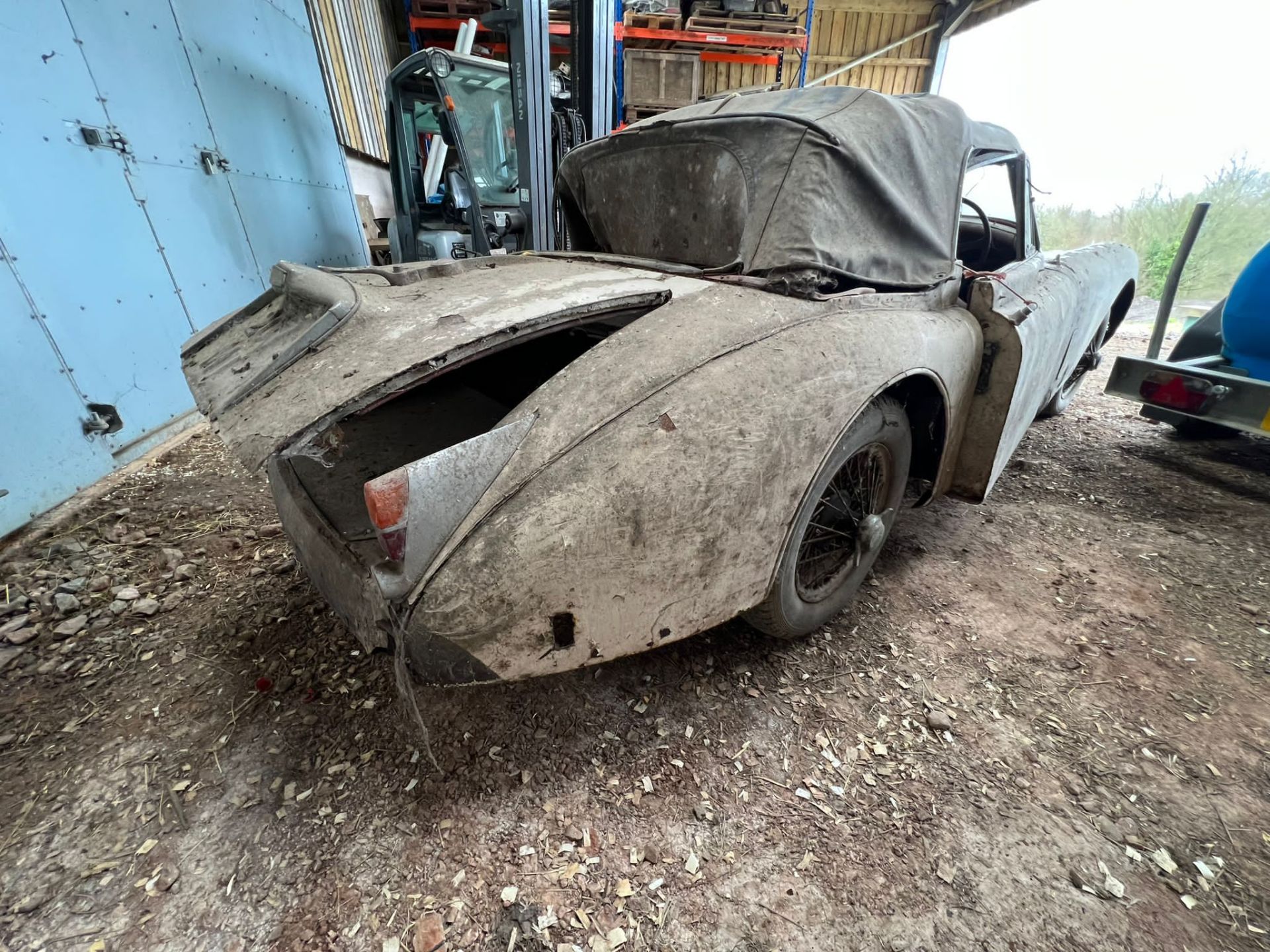 Jaguar XK150 3.4 Drop Head Coupe 1958 Barn Find. Matching numbers. - Image 23 of 27