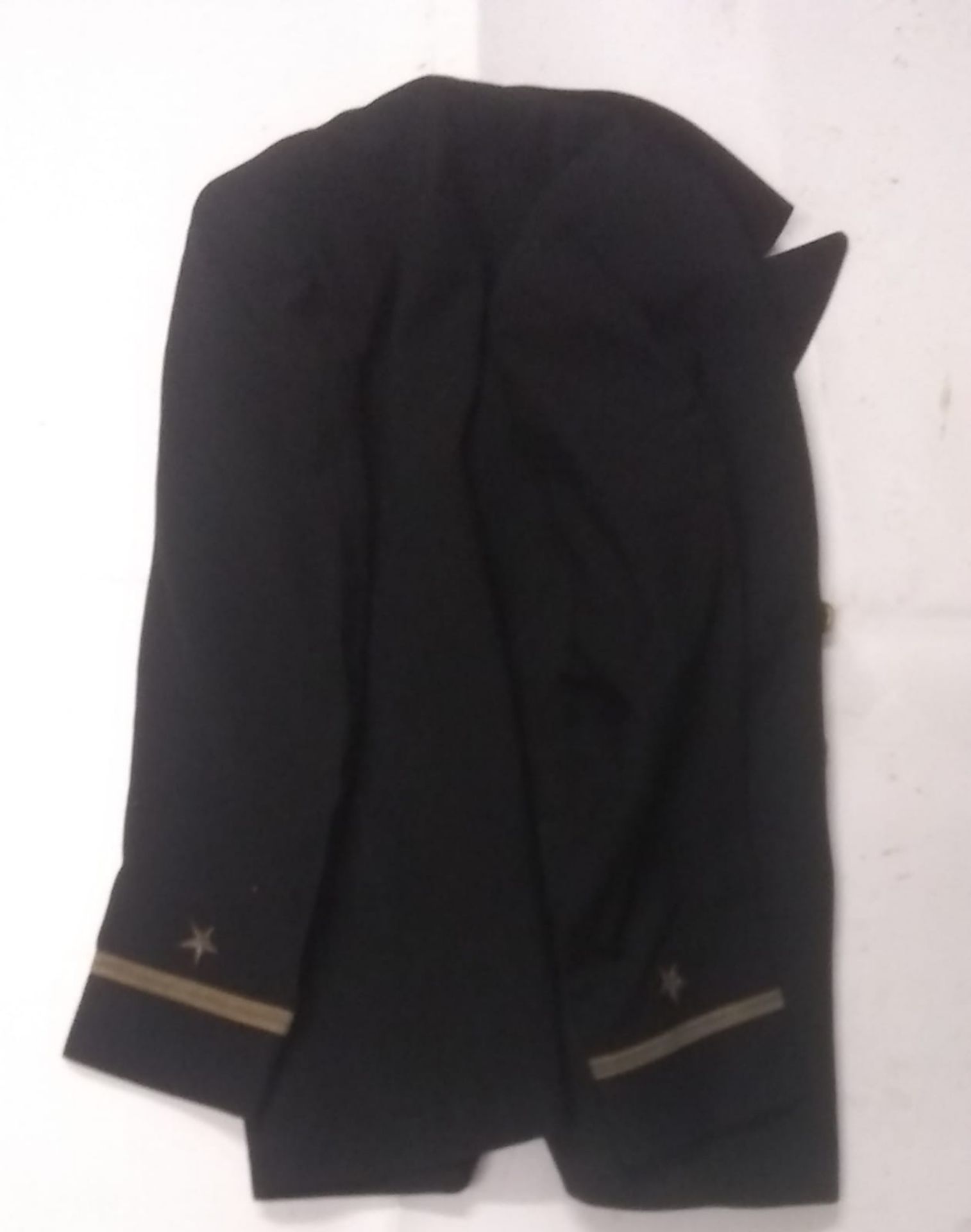 A WWII US Navy jacket. This lot will - Image 3 of 3