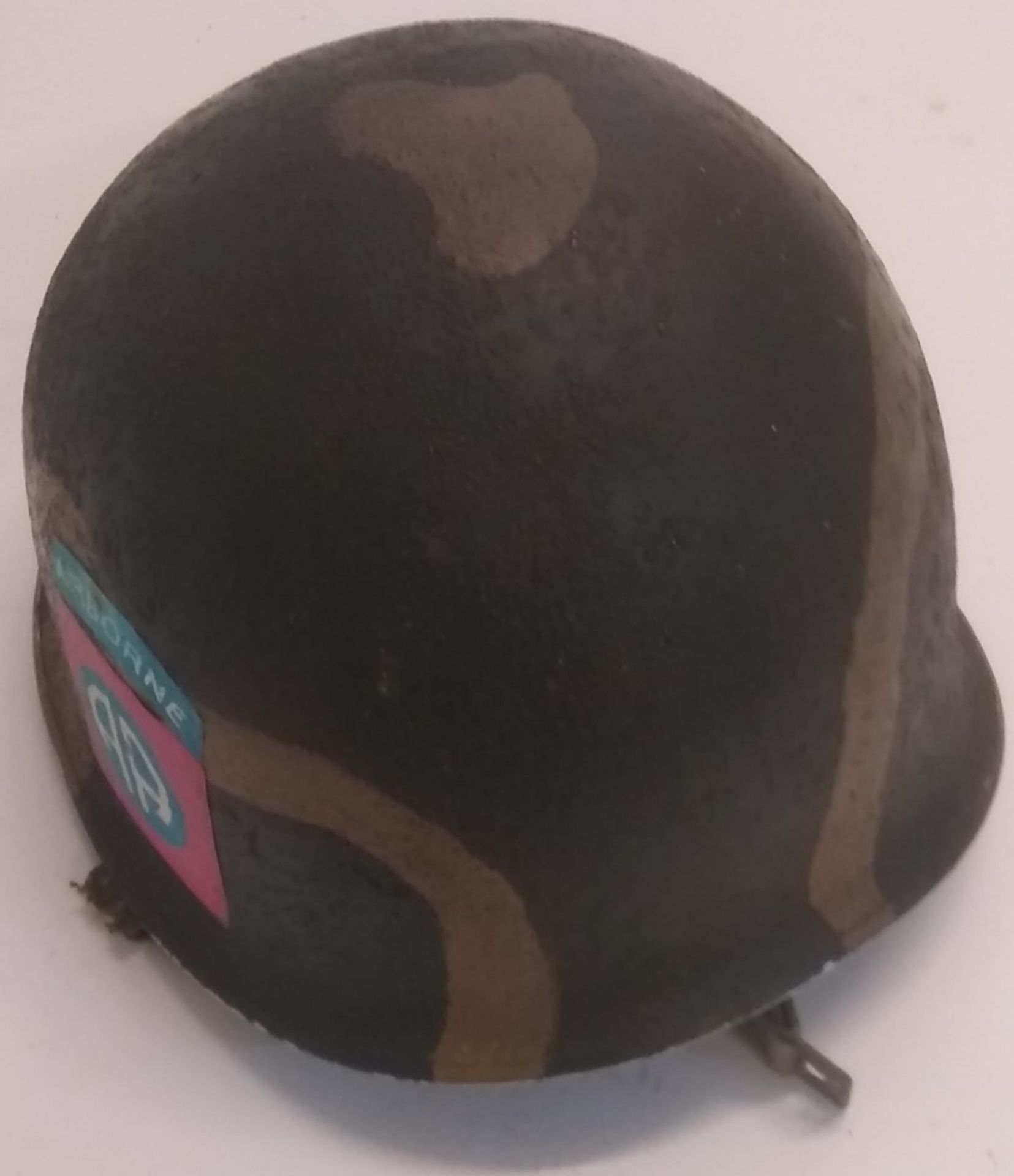 A US M1 Airborne helmet. This lot wil - Image 3 of 3