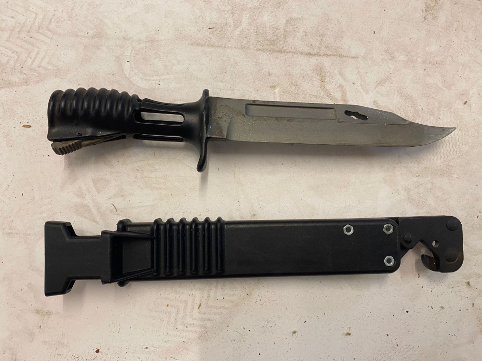 A British SA80 bayonet and scabbard. - Image 2 of 2