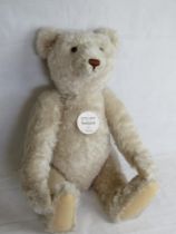 A limited edition large size Steiff Bear, reproduction 1921 number 00378,