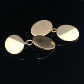 A PAIR OF 18ct HALLMARKED GOLD, OVAL OXFORD CUFFLINKS WITH CHAIN FITTINS. DATED 1925, BIRMINGHAM,